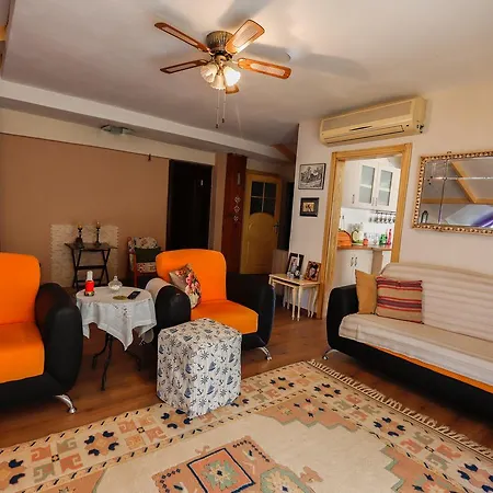 Elvan Icmeler Daily Weekly Apartament